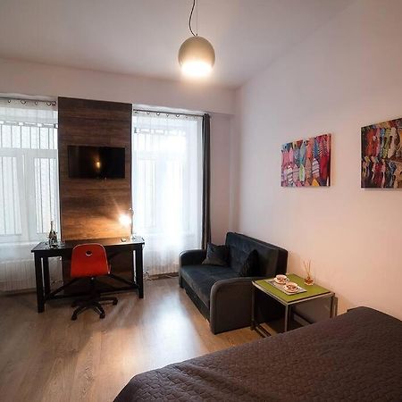 Ultra Central Bohemian Apartment 2 Клуж-Напока Екстер'єр фото